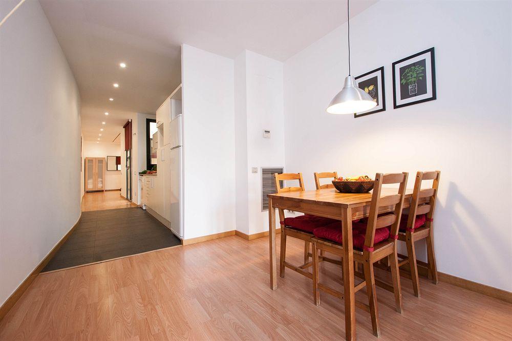 Short Stay Group Liceu Serviced Apartments バルセロナ エクステリア 写真