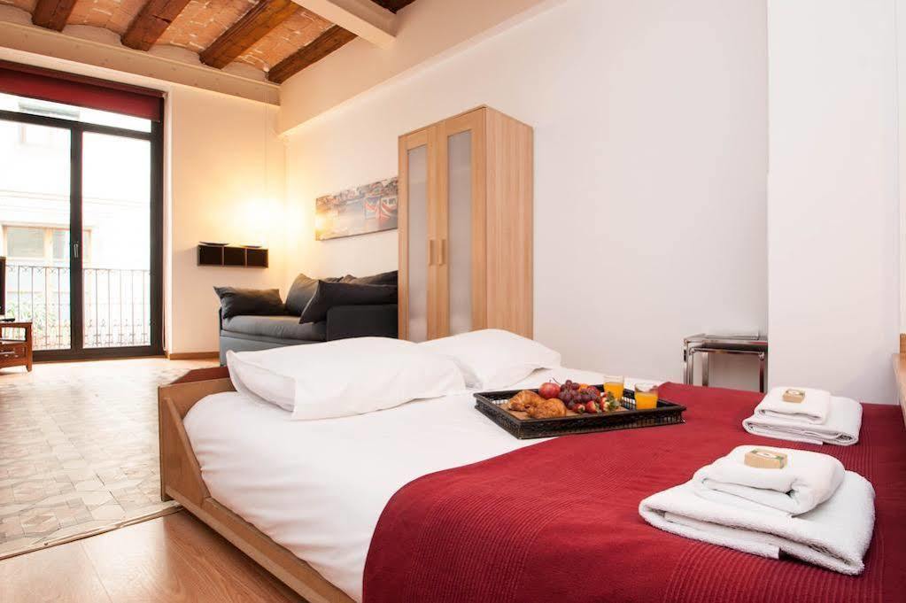 Short Stay Group Liceu Serviced Apartments バルセロナ エクステリア 写真