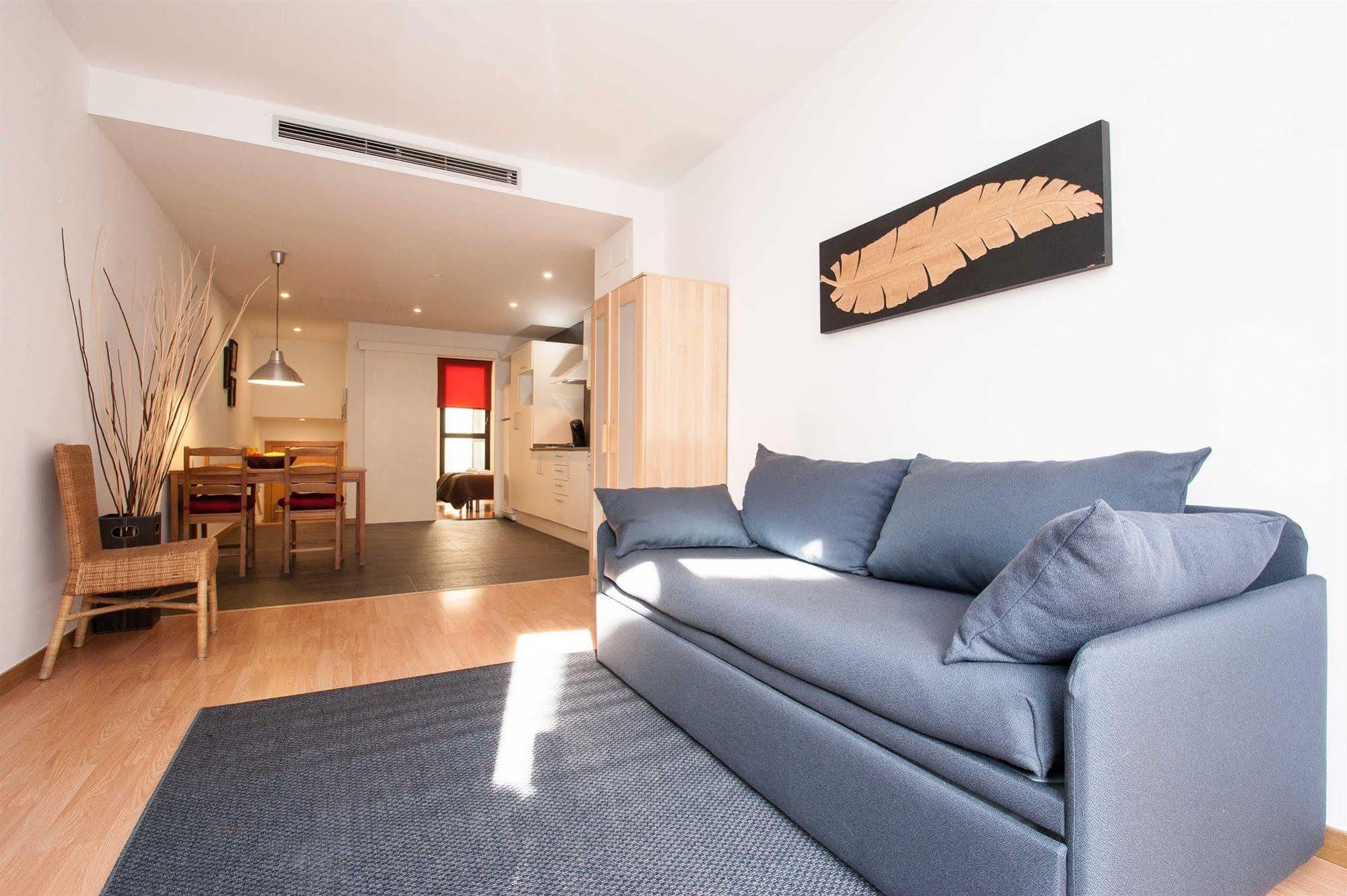 Short Stay Group Liceu Serviced Apartments バルセロナ エクステリア 写真