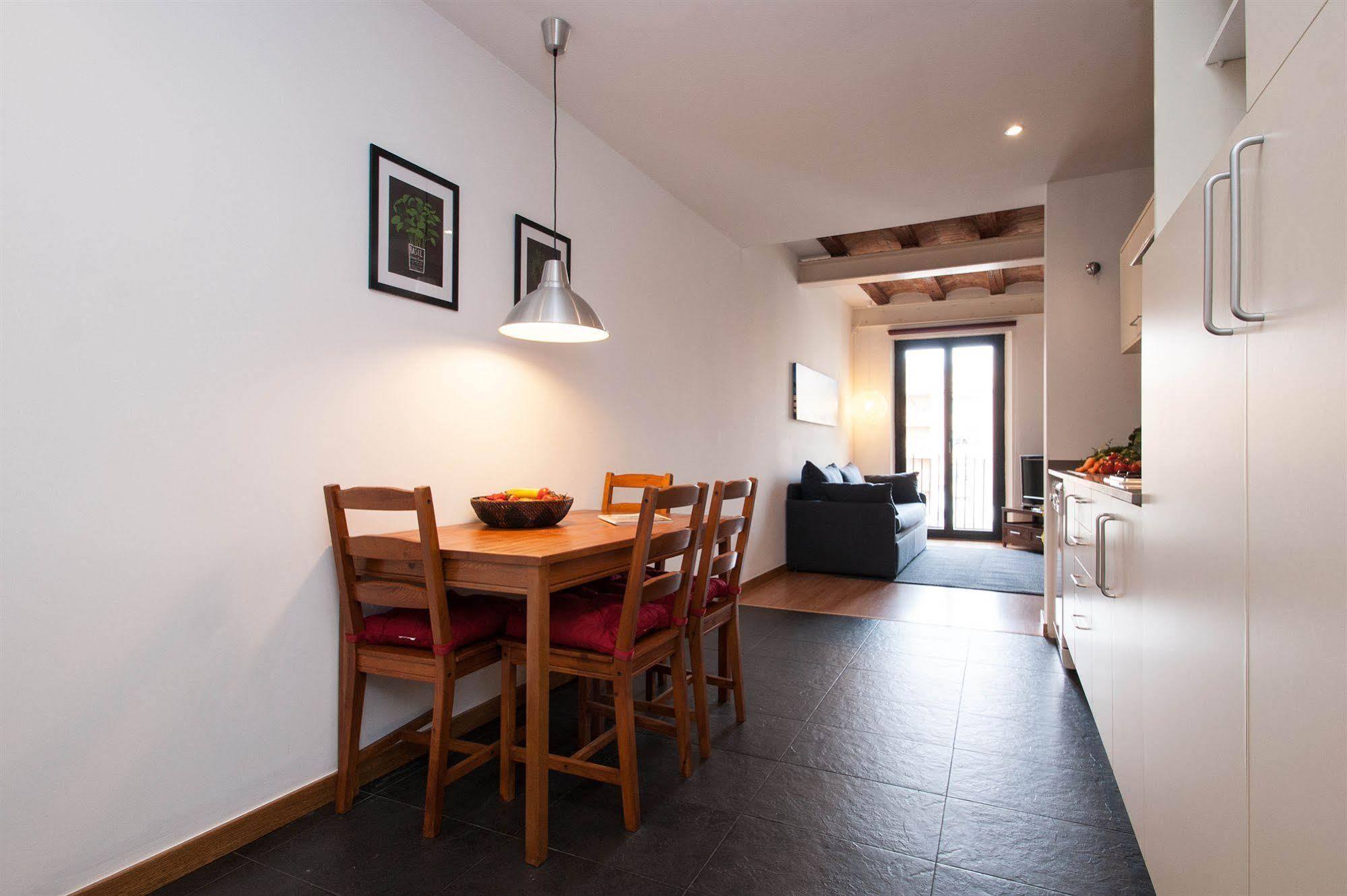 Short Stay Group Liceu Serviced Apartments バルセロナ エクステリア 写真