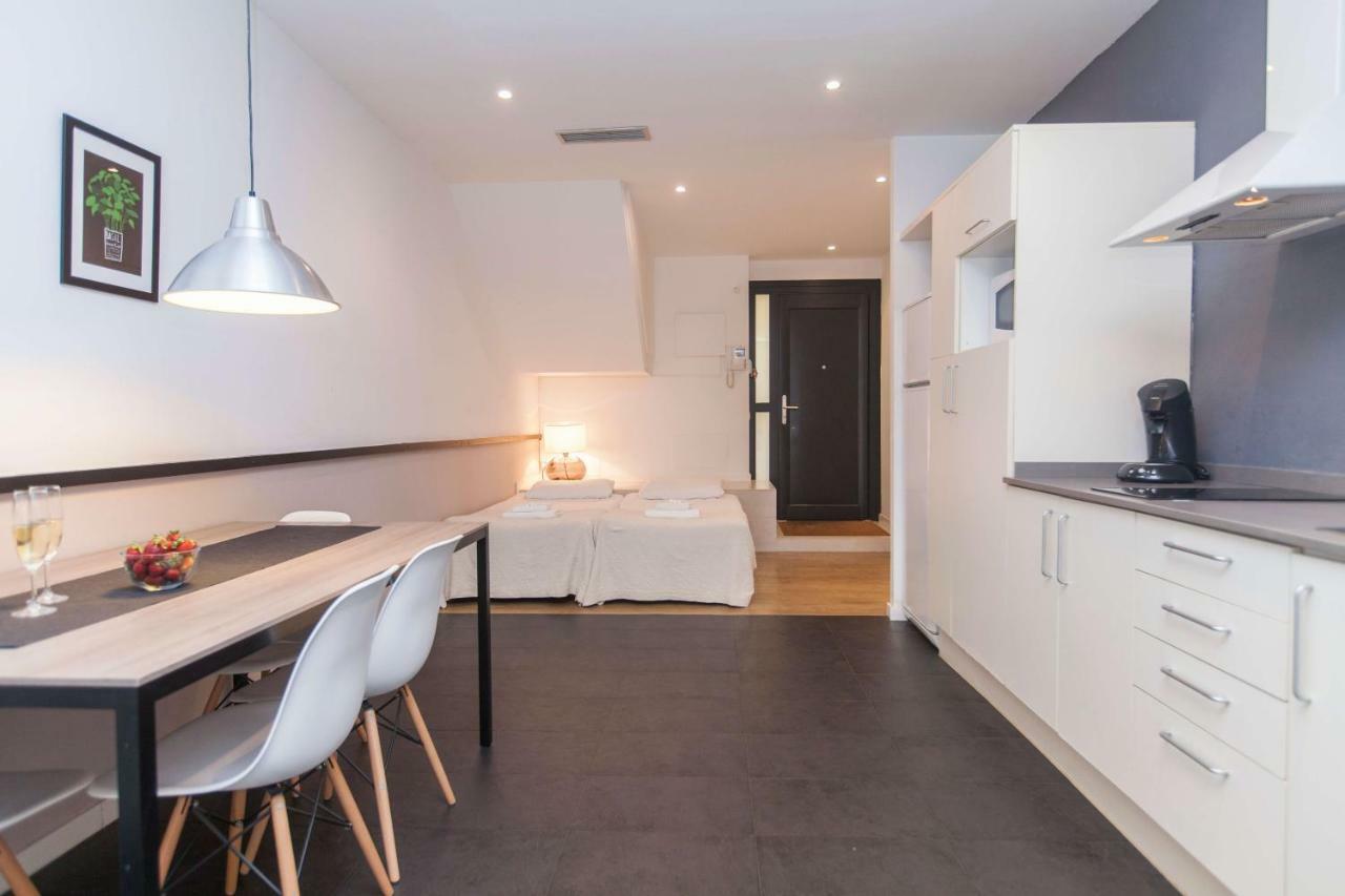 Short Stay Group Liceu Serviced Apartments バルセロナ エクステリア 写真